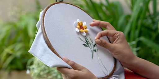 FREE CLASS: Introduction to Embroidery with Nova Arts primary image