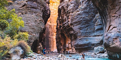 May 17-22 Zion & Bryce National Parks, & Horseshoe Bend $349 (5 Nights+Van) primary image