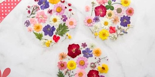 Imagen principal de Dried Flower Craft (ages 2-5)