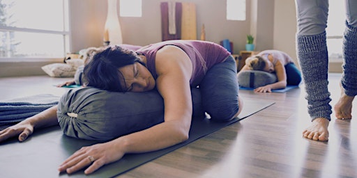 Immagine principale di Restorative Yoga