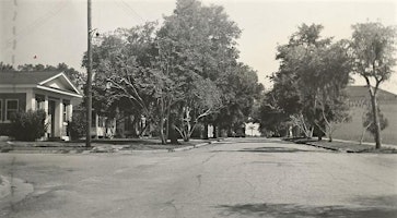 Image principale de Historic Neighborhood Walking Tour