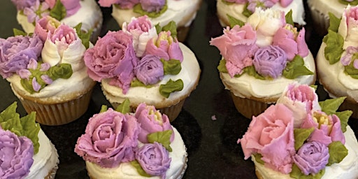 Hauptbild für Mother's Day Cupcake Decorating Class with Polly Cooks!