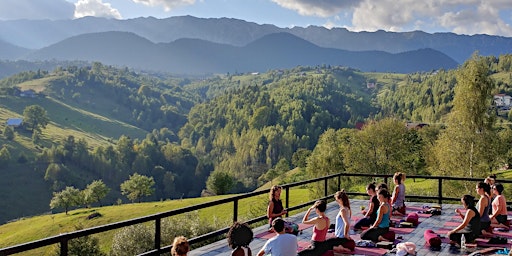 Primaire afbeelding van Evening Yoga Class (90 min) at Akasha Wellness Retreat