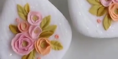 Immagine principale di Polymer Clay: Flowers for Decorating Earrings & Pendants 