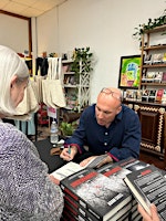 Imagen principal de Signed copies of THE UNDERHANDED and LANDSLIDE