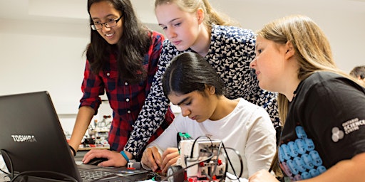 Immagine principale di Holiday workshops: Introduction to robotics week (ages 15–18) 
