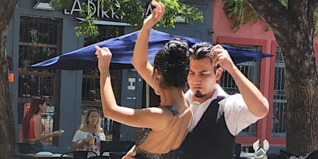 Pintando a bailarines callejeros de Tango - San Telmo Buenos Aires primary image