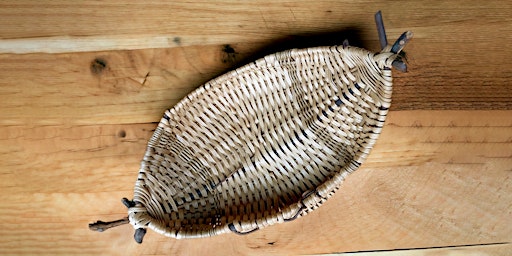 Hauptbild für BASKET WEAVING: GRAPEVINE RIB TRAY