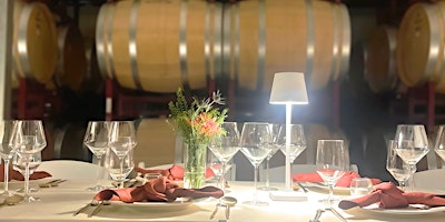 Imagem principal de Italian Dinner in the Cellar