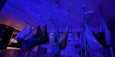 Imagen principal de Full Moon Cocoon - Aerial Sound Bath @ Emerald Waves