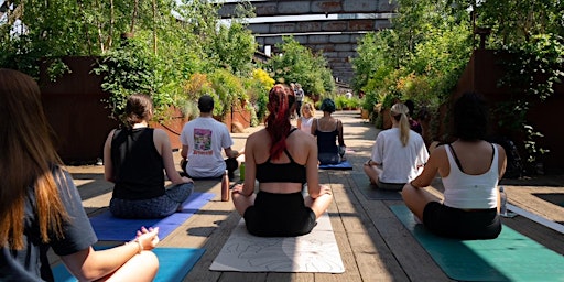 Immagine principale di Yoga + Meditation at Castlefield Viaduct 