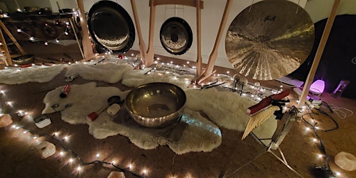 Immagine principale di Stress-Releasing Gong & Sound Bath Meditation 