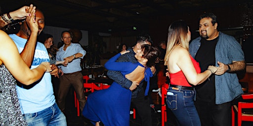 Imagem principal de Salsa Club in Decimo - Free Entry