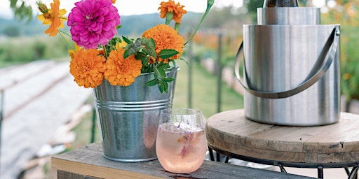 Primaire afbeelding van Wine Club Event - May Flowers