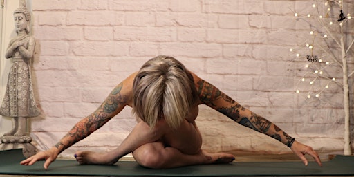 Hauptbild für TH567ZN Naked Yin/Chakra/Slow Flow/Yoga Nidra (Online)