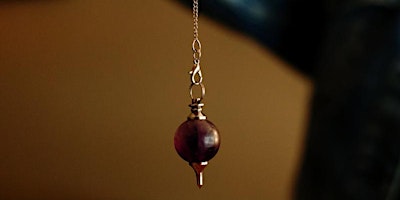 Hauptbild für New Moon Pendulum Class at Healing Homes & Hearts