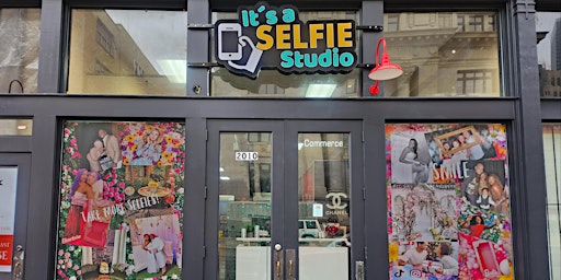 Imagem principal do evento Its a Selfie Studio Paint, Sip and Selfies