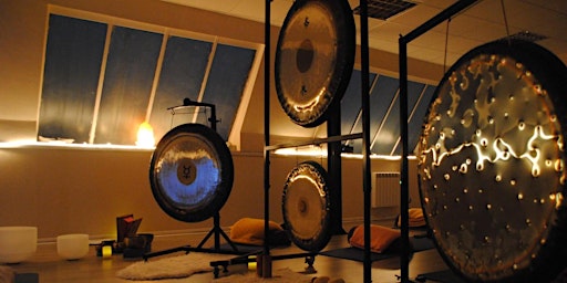 Primaire afbeelding van Mindfulness & Gong Bath Meditation - £15pp paid in cash on arrival