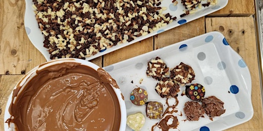 Imagem principal de Make your own Chocolates and Truffles