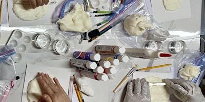 Imagem principal do evento Air Dry Clay Workshop - Make a Porcelain Magnet (bilingual ENG/ESP)