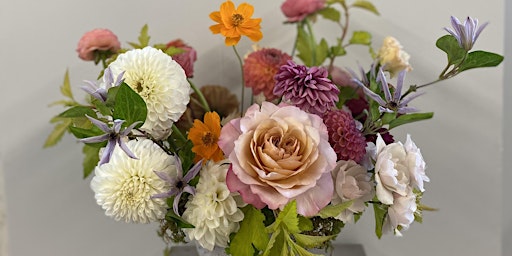 Imagem principal de Floral Centerpiece Class