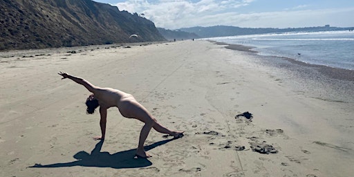 Imagem principal do evento Bare Naked Yoga