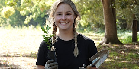 NaturallyGC Landcare- Wallum Heath Wildflower Planting