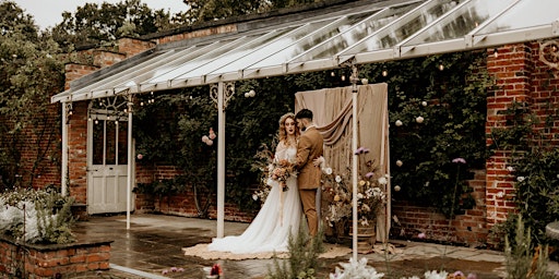 Immagine principale di THE WALLED GARDEN X THE WEDDING ASSEMBLY WEDDING EVENT 