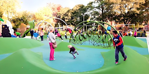 Hauptbild für Painting Childhood Together: Family Trip - Happy Park Time