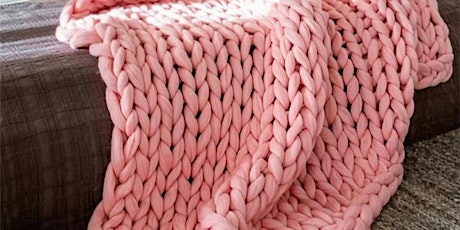 Chunky Knit Blanket Party!