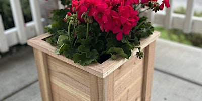 Woodshop: Make a planter box primary image
