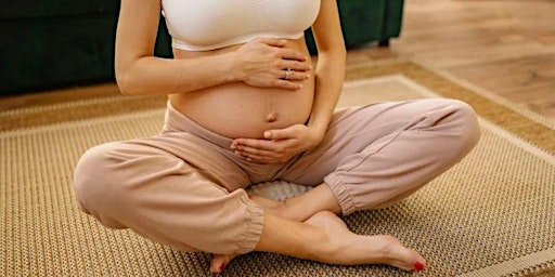 Primaire afbeelding van Pregnancy Yoga in Sutton Coldfield - 7pm