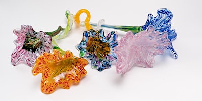 Primaire afbeelding van Create Your Own Sculpted Glass Flower!