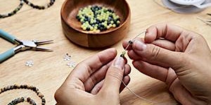 Image principale de BEGINNERS JEWELRY MAKING