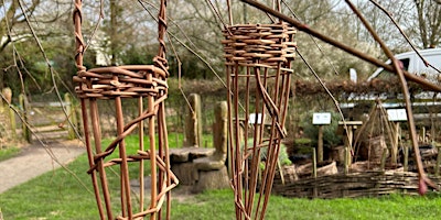 Primaire afbeelding van Weave a Willow Bird Feeder at Stour Valley Nature Reserve