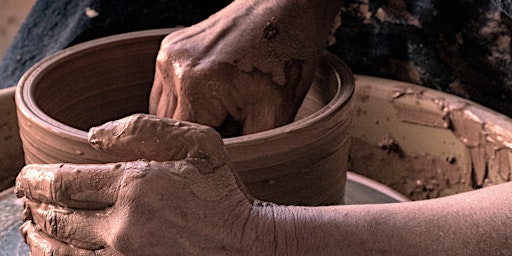 Immagine principale di Pottery Wheel Throwing (Monday Afternoon: May-June) 