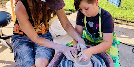 Immagine principale di Youth  Wheelthrowing Pottery Class 