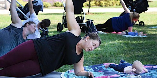 Mum and Baby Postnatal Yoga classes in the Park  primärbild