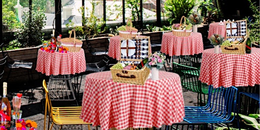 Immagine principale di Mothers Day Picnic on the Rooftop 
