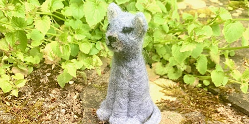 Image principale de Needle-felt Cat Sculpture