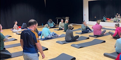 Immagine principale di Mobility Flow : Group Mobility Classes in Knocknacarra Community Centre 