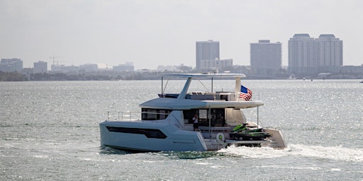 Image principale de Millionaire Yacht