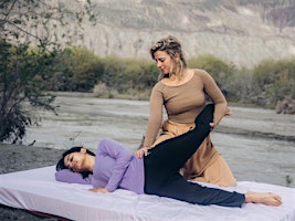 Primaire afbeelding van LET YOUR BODY SPEAK: thai yoga massage workshop