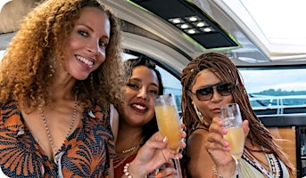 Image principale de MD Yacht Charters presents Champagne & Strawberries