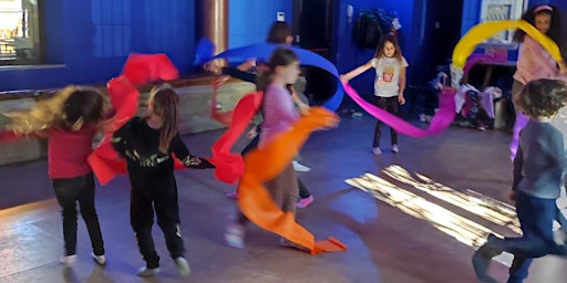 Immagine principale di Laboratorio di danza - Danziamo il pianeta: la raccolta differenziata II 