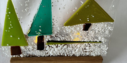 Imagen principal de Fused Glass Festive Winter Scene Tea Light Workshop