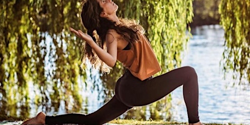 Imagem principal de Yoga on the Lawn