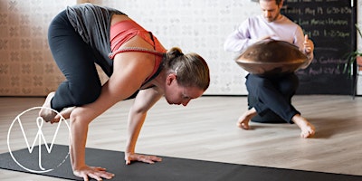 Arm Balances + Inversions Yoga Workshop  primärbild