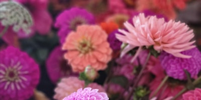 Imagen principal de Wednesday 12th June - Pick Your Own Flowers