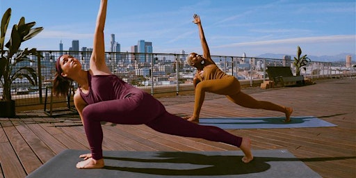 Primaire afbeelding van FREE Yoga with Emily